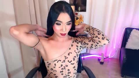 michaelagoddess online show from 11/19/25, 06:30