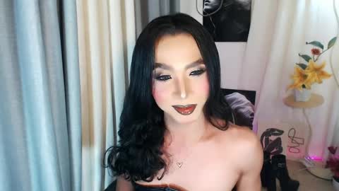 michaelagoddess online show from 05/27/26, 04:37