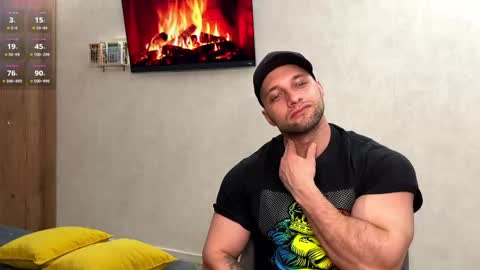 michaelbradley_for_u online show from 04/25/26, 08:28