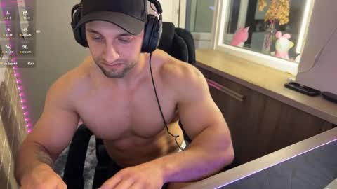 michaelbradley_for_u online show from 07/04/26, 11:00