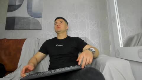 MichaelConnor  online show from 01/09/25, 11:47