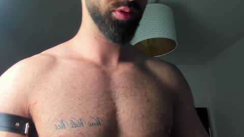 MichaelEvansx online show from 12/21/24, 09:04