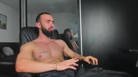 MichaelEvansx online show from 02/11/25, 02:35