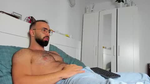 MichaelEvansx online show from 09/22/25, 08:00