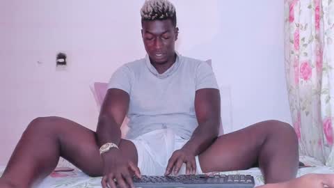 Michaell online show from 12/08/24, 10:25