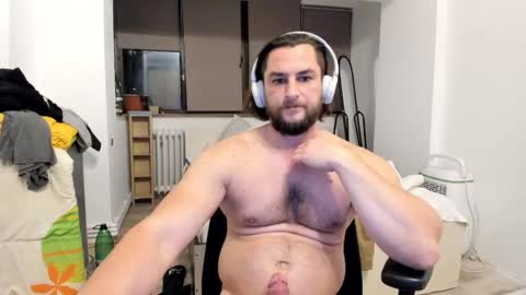 michaelragnar90 online show from 11/11/25, 04:40