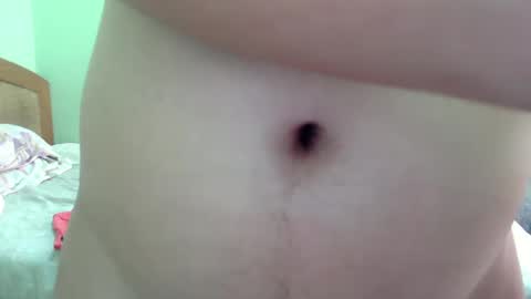 Snapshot of michaeltagocon chatting on 02/07/25, 01:15 My name is Kel 18. 53 short and petite... online show from 02/07/25, 01:15