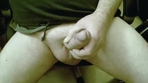 Snapshot of michelclaude chatting on 01/06/25, 11:07 michelclaude online show from 01/06/25, 11:07