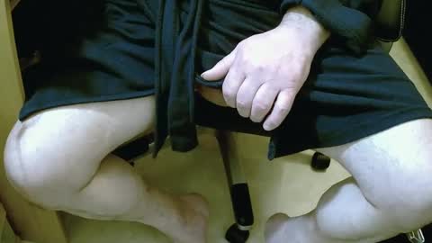 Snapshot of michelclaude chatting on 02/12/25, 05:37 michelclaude online show from 02/12/25, 05:37