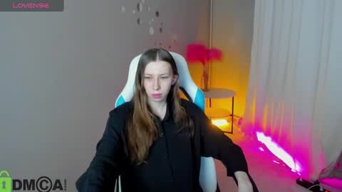 michele_mack online show from 12/25/24, 02:57