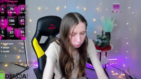 michele_mack online show from 01/13/25, 09:08