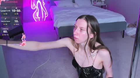 michele_mack online show from 02/24/25, 03:02