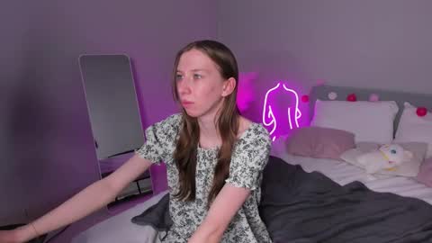 michele_mack online show from 03/07/25, 06:13