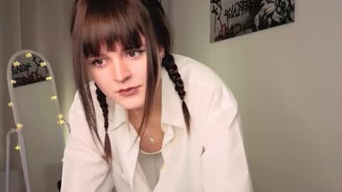 Snapshot of michelewild chatting on 02/12/26, 01:17 Michele online show from 02/12/26, 01:17