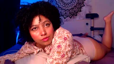 Snapshot of michell_bling chatting on 01/10/25, 03:50 Michi online show from 01/10/25, 03:50