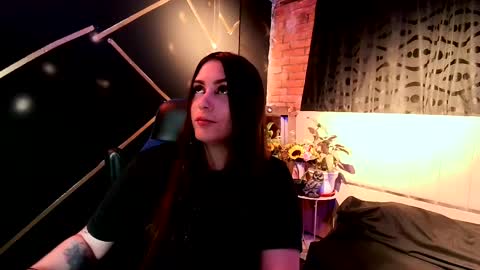 Snapshot of michell_h chatting on 06/06/26, 05:12 Nani online show from 06/06/26, 05:12