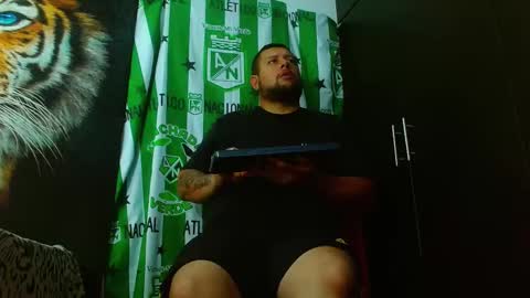 Snapshot of michell_myers chatting on 01/19/25, 05:26 michell_myers online show from 01/19/25, 05:26