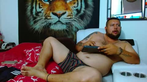 Snapshot of michell_myers chatting on 02/04/25, 02:39 michell_myers online show from 02/04/25, 02:39