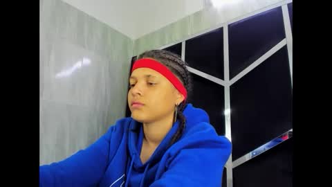 michell_rs online show from 02/15/25, 01:10