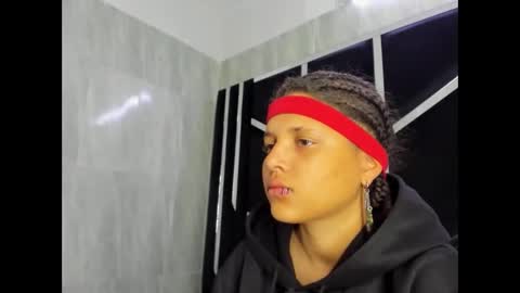 michell_rs online show from 02/24/25, 12:41