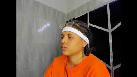 michell_rs online show from 02/25/25, 09:42