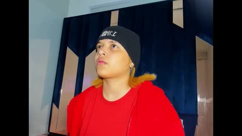 michell_rs online show from 10/27/25, 01:53