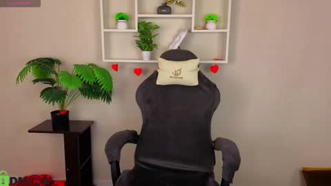 Michelle online show from 02/15/26, 01:02