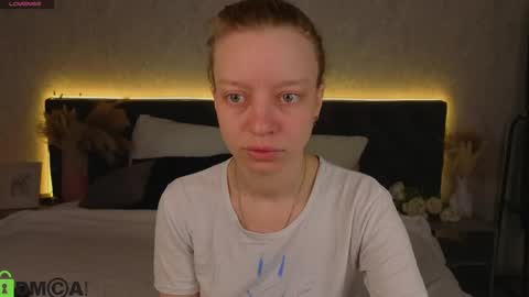 michelle_blond online show from 04/21/26, 01:07