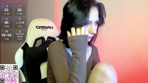 ichelle online show from 10/06/25, 01:14