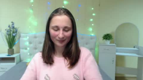 Snapshot of michellee11 chatting on 01/16/25, 12:09 Michel online show from 01/16/25, 12:09