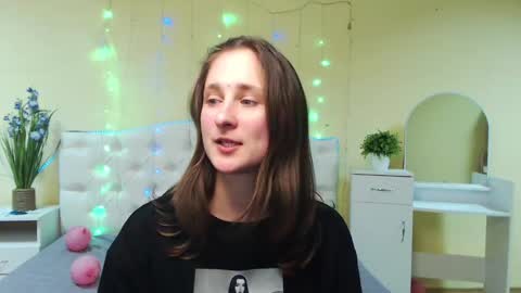 Snapshot of michellee11 chatting on 01/28/25, 03:14 Michel online show from 01/28/25, 03:14