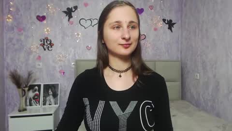 Snapshot of michellee11 chatting on 02/05/25, 12:06 Michel online show from 02/05/25, 12:06