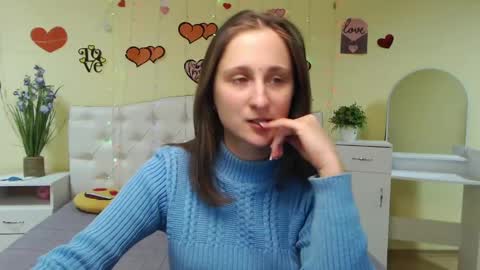 Snapshot of michellee11 chatting on 02/17/25, 12:16 Michel online show from 02/17/25, 12:16