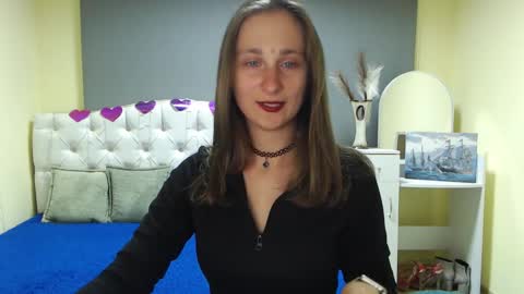 Snapshot of michellee11 chatting on 09/25/25, 11:14 Michel online show from 09/25/25, 11:14