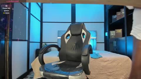 Snapshot of michellepreston_ chatting on 02/02/26, 12:04 michellepreston_ online show from 02/02/26, 12:04