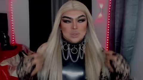 Michelle online show from 02/01/26, 02:32