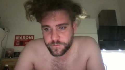 Snapshot of michi252 chatting on 10/08/25, 01:47 michi252 online show from 10/08/25, 01:47