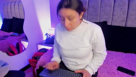 michonne_09 online show from 03/27/26, 09:03