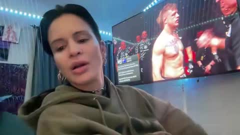 Snapshot of micielo87 chatting on 02/09/25, 03:53 Skye online show from 02/09/25, 03:53