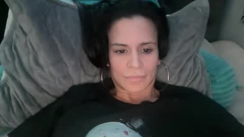 Snapshot of micielo87 chatting on 02/27/25, 07:26 Skye online show from 02/27/25, 07:26