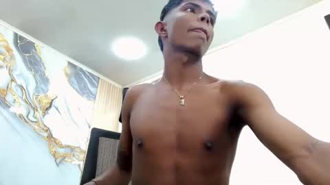 Snapshot of mick_storm chatting on 10/18/25, 07:36 Mick storm online show from 10/18/25, 07:36