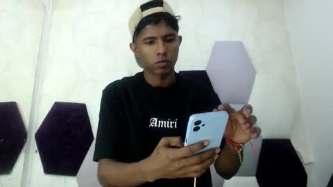 Snapshot of mick_storm chatting on 02/03/26, 01:37 Mick storm online show from 02/03/26, 01:37