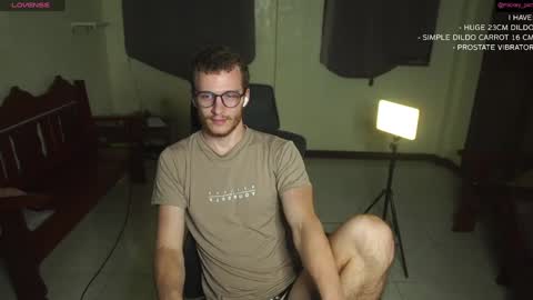 Mickey online show from 12/08/24, 01:03