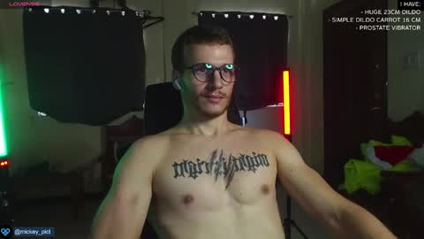 Mickey online show from 12/25/24, 05:26