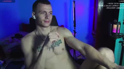 Mickey online show from 03/03/25, 02:26