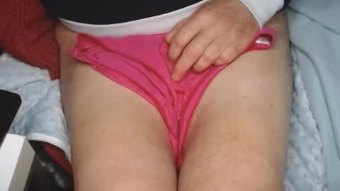 Snapshot of micropenis10cm chatting on 12/01/25, 04:12 tinypenis online show from 12/01/25, 04:12