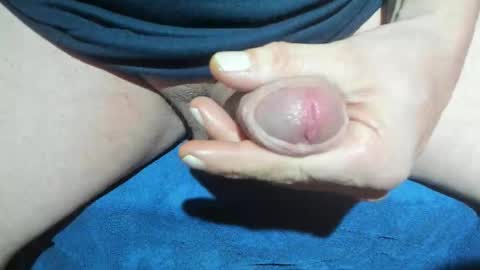 Snapshot of microtainer chatting on 12/21/25, 09:22 call me honey online show from 12/21/25, 09:22