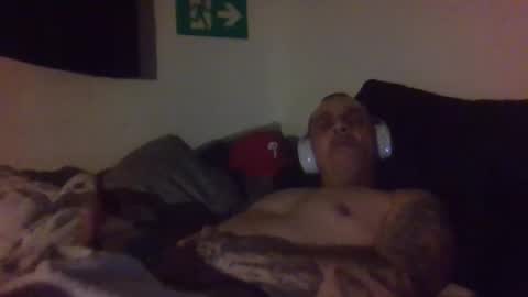 middle123456783939 online show from 11/20/25, 04:23