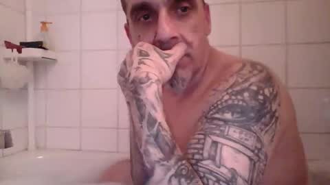 middle123456783939 online show from 02/16/26, 02:29