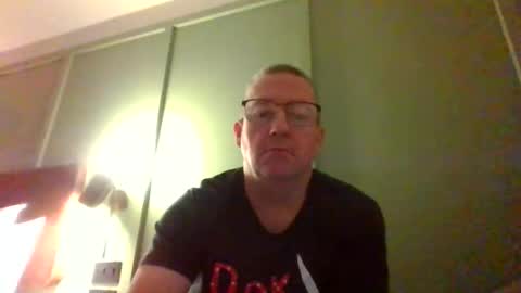 Snapshot of middleton2021 chatting on 04/25/26, 02:47 middleton2021 online show from 04/25/26, 02:47